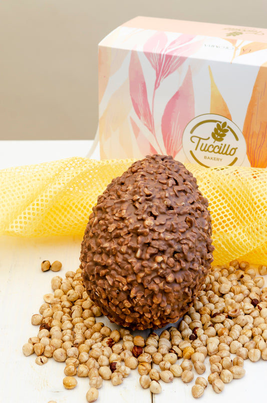 Uovo nocciolato ricoperto